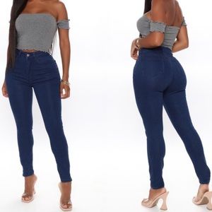 fashion nova jeans size 3